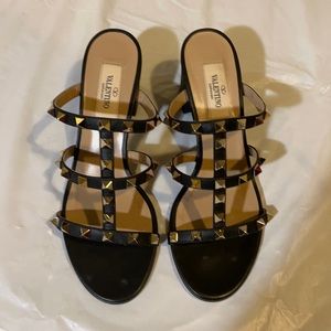 Valentino Garavani Black heels with box